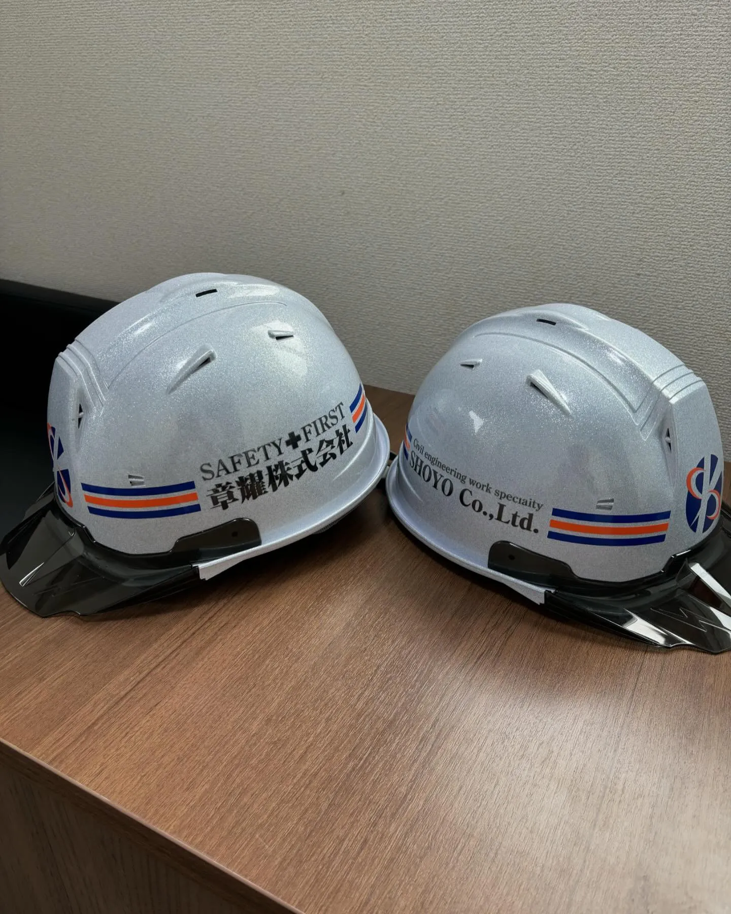 ヘルメット新調👷👷👷